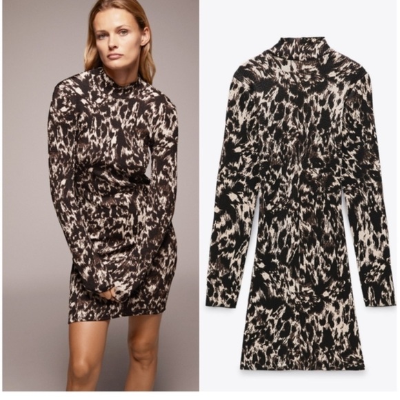 Zara Dresses & Skirts - Zara long sleeve animal print dress with pleated stretch accordion fabric Large